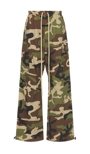 Military Nylon Field Pant in . Size M, S, XL - Fear of God ESSENTIALS - Modalova