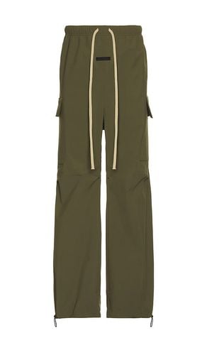 Bonded Nylon Field Pant in . Taglia M, S, XL - Fear of God ESSENTIALS - Modalova