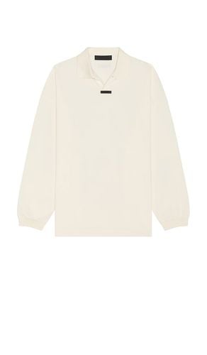 Pique long sleeve polo en color crema talla L en - Cream. Talla L (también en M, S, XL) - Fear of God ESSENTIALS - Modalova