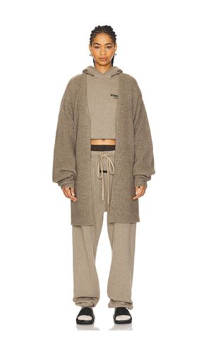 Long Cardigan in . Size M, S, XS - Fear of God ESSENTIALS - Modalova