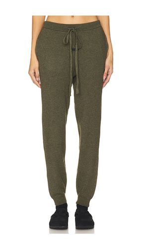 Waffle fitted sweatpant en color verde talla L en - Green. Talla L (también en M, XS) - Fear of God ESSENTIALS - Modalova