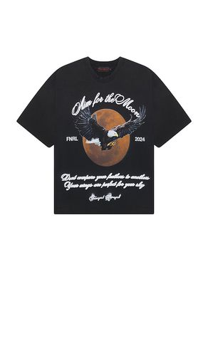 Aim For The Moon T-Shirt in . Size M, S, XL/1X - Funeral Apparel - Modalova