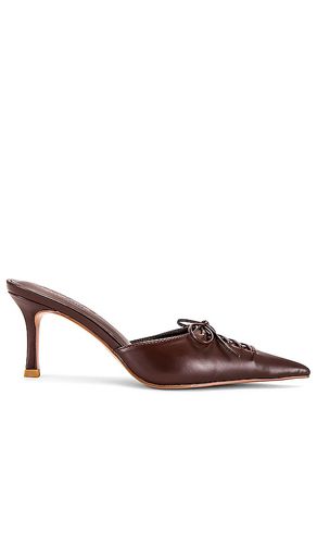 Louis slipper in color chocolate size 5 in - Chocolate. Size 5 (also in 6, 7) - FEMME LA - Modalova