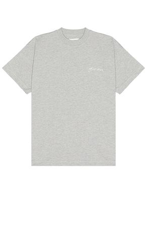 Signature T-shirt in . Size M, S, XL/1X, XXL/2X - FLANEUR - Modalova
