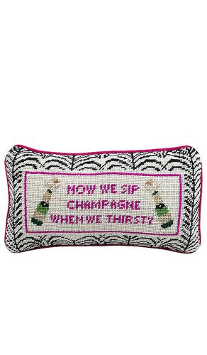 Almohada bordado champagne en color belleza: na talla all en / - Beauty: NA. Talla all - Furbish Studio - Modalova