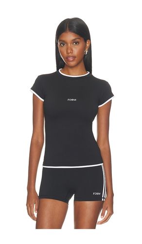 Layered Tee in & . Taglia XS. Also in S, M - FORM - Modalova