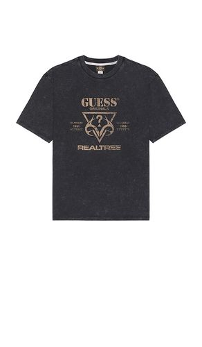 Realtree Logo Tee in . Taglia M, S - Guess Originals - Modalova