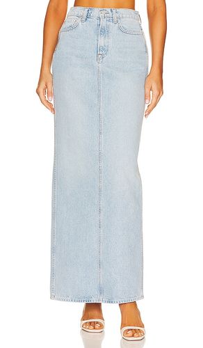 Amara Pencil Skirt With Back Slit in -. Size 24, 25, 28 - GRLFRND - Modalova