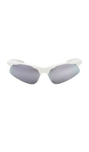 Geometrical Sunglasses in - Gucci - Modalova