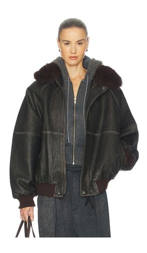 The Oversized Leather Bomber With Faux Fur Collar in . Size S. Also in M - Helsa - Modalova