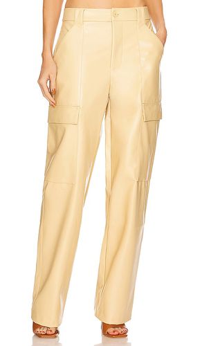 Waterbased Faux Leather Cargo Pant in . Taglia M - Helsa - Modalova