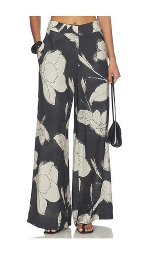 Arlan Pant in . Size L. Also in M, S - JBQ - Modalova