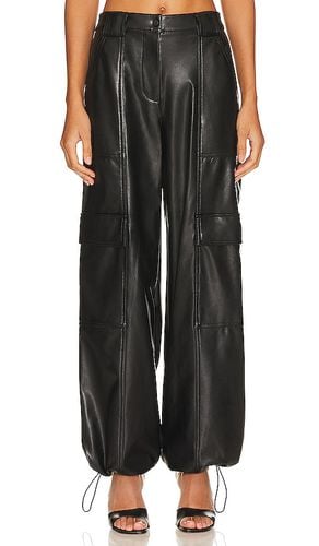 Luxe Faux Leather Cargo Pant in . Size 8 - SIMKHAI - Modalova