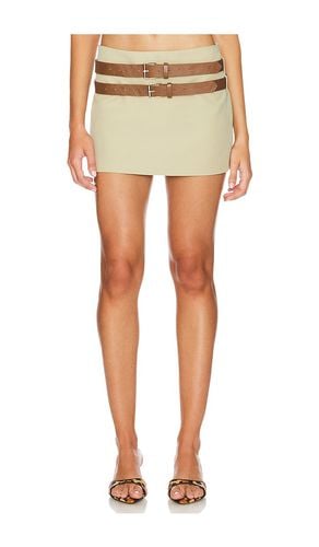 Ethereal Buckle Skirt in . Taglia M, XL, XS, XXS - LIONESS - Modalova