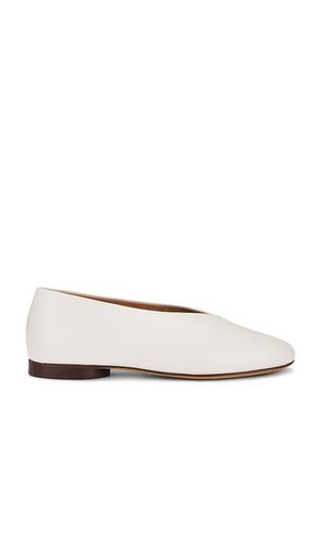 Zapato plano glove en color blanco talla 36 en - White. Talla 36 (también en 38.5) - Mansur Gavriel - Modalova