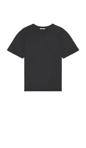 Base Tee in . Size L. Also in M, S, XL/1X - NEUW - Modalova