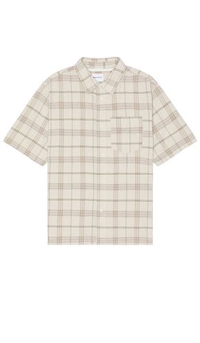 Ivan Relaxed Textured Check Short Sleeve Shirt in . Size L, S, XL/1X - Norse Projects - Modalova