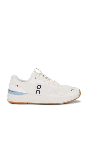 On The Roger Pro in White. Size 13 - On - Modalova