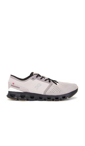 Zapatilla deportiva cloud x 4 en color gris talla 10 en & - Grey. Talla 10 (también en 11, 12, 13, 7, 8, 9.5) - On - Modalova