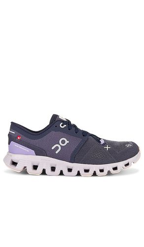 Cloud X 3 Sneaker in . Size 10.5, 11, 5, 5.5, 6, 6.5, 7, 7.5, 8, 8.5, 9, 9.5 - On - Modalova