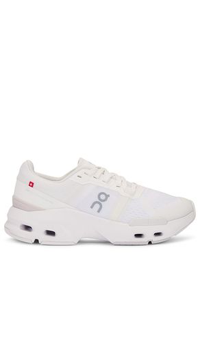 Cloudpulse Sneaker in . Size 11, 5, 6, 6.5, 7, 7.5, 8, 8.5, 9, 9.5 - On - Modalova