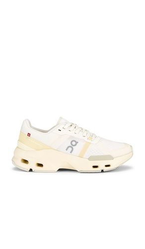 Cloudpulse Sneakers in . Size 10. Also in 10.5, 11, 5, 5.5, 6, 6.5, 7, 7.5, 8, 8.5, 9, 9.5 - On - Modalova