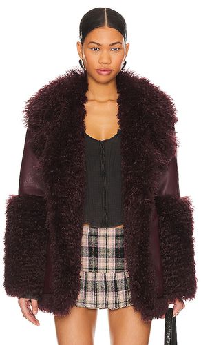 Thora Faux Fur Jacket in . Size M, XS - OW Collection - Modalova