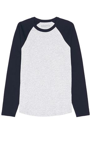 Camiseta en color gris talla L en Índigo - Grey. Talla L (también en XL/1X) - OUTERKNOWN - Modalova