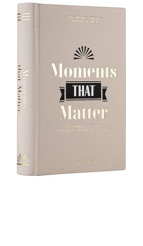 ALBUM BOOKSHELF ALBUM MOMENTS THAT MATTER in - Printworks - Modalova