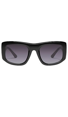 X Guizio Uniform Square Sunglasses in - Quay - Modalova