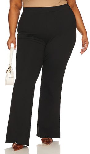 Pantalón rana en color talla 0X en - Black. Talla 0X (también en 1X, 2X, 3X, 4X, XL) - REMI x REVOLVE - Modalova