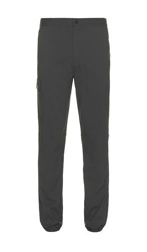 Pantalón cargo en color charcoal talla L en - Charcoal. Talla L (también en M, S, XL/1X) - Rhone - Modalova