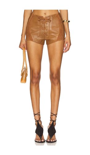 Agda Suede Short in . Taglia S. Also in XL, XXL - retrofete - Modalova