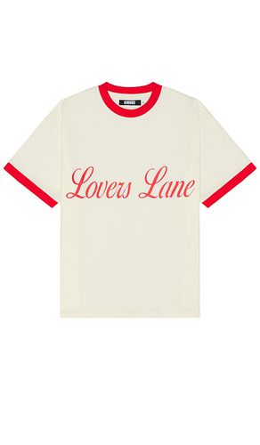 Camiseta lovers lane en color talla L en - Cream. Talla L (también en M, S, XL/1X) - Renowned - Modalova