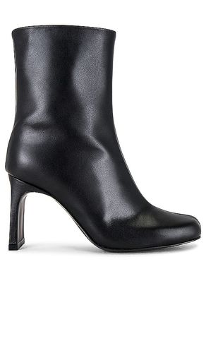 Seamed Straight Boots in . Taglia 36 - Reike Nen - Modalova