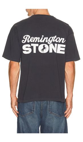 Stack Tee in . Size S. Also in M, L, XL/1X - Remington Stone - Modalova
