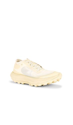 The Rocker Sneaker in . Size 8. Also in 9, 10, 11, 13, 9.5 - Satisfy - Modalova
