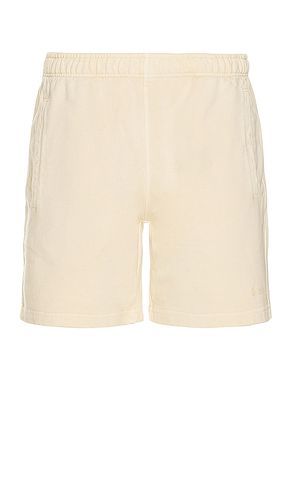 Shorts deportivos en color crema talla L en - Cream. Talla L (también en M, S, XL/1X) - SATURDAYS NYC - Modalova