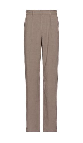 George Wool Gabardine Trouser in . Taglia 32, 34, 36 - SATURDAYS NYC - Modalova