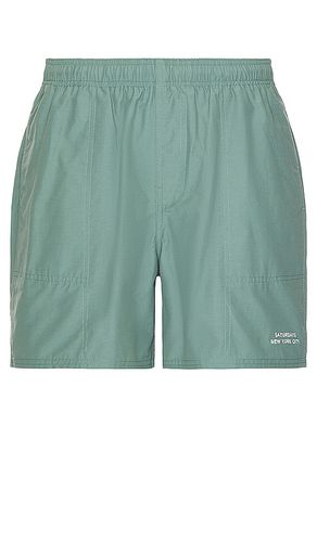 Short natación en color verde talla S en - Green. Talla S (también en L, XL/1X) - SATURDAYS NYC - Modalova