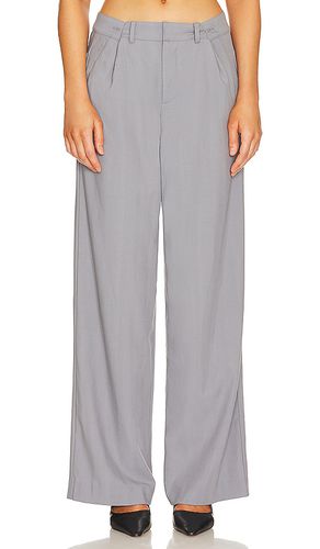 Pantalón unfold en color gris talla L en - Grey. Talla L (también en M, S, XL, XS) - SOVERE - Modalova