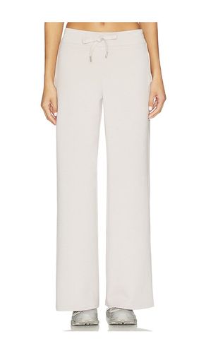 Airessentials Wide Leg Pant in . Taglia M. Also in XL - SPANX - Modalova