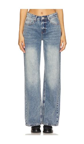 Anisa Baggy Jean in . Size 24, 25, 26, 27, 28, 29, 30 - superdown - Modalova