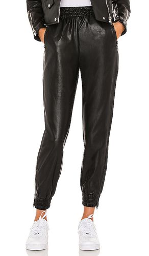 Rinah Faux Leather Jogger Pant in . Size L, S, XL, XS - superdown - Modalova