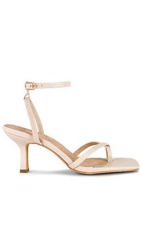 Lara Heel in . Taglia 6. Also in 7 - superdown - Modalova