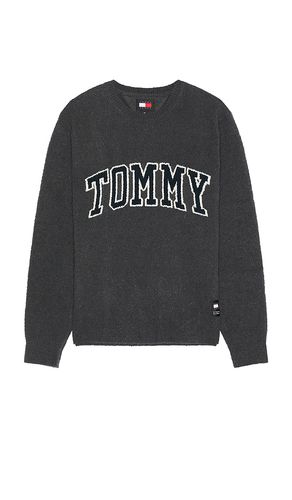 Jersey slim en color gris talla L en - Grey. Talla L (también en M, S, XL/1X) - Tommy Jeans - Modalova