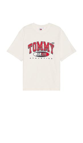 Oversized Twist Tee in . Taglia M, S, XL/1X - Tommy Jeans - Modalova