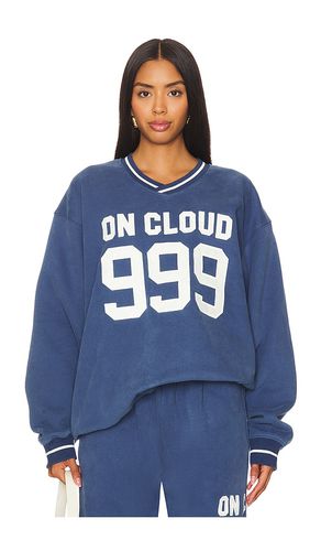 On Cloud Nine V Neck Sweatshirt in . Size M/L, S/M - The Mayfair Group - Modalova