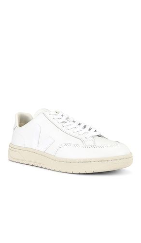 V-12 in . Size 41. Also in 42, 44 - Veja - Modalova