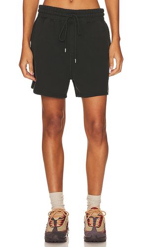 The fleece short en color talla L en - Black. Talla L (también en M) - WAO - Modalova